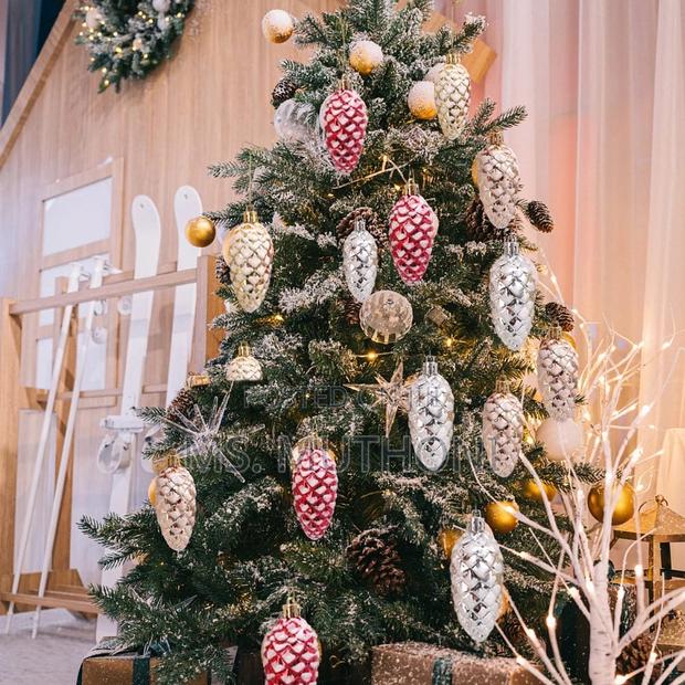 5pcs Christmas Painted Pine Cone Balls - thumbnail 8