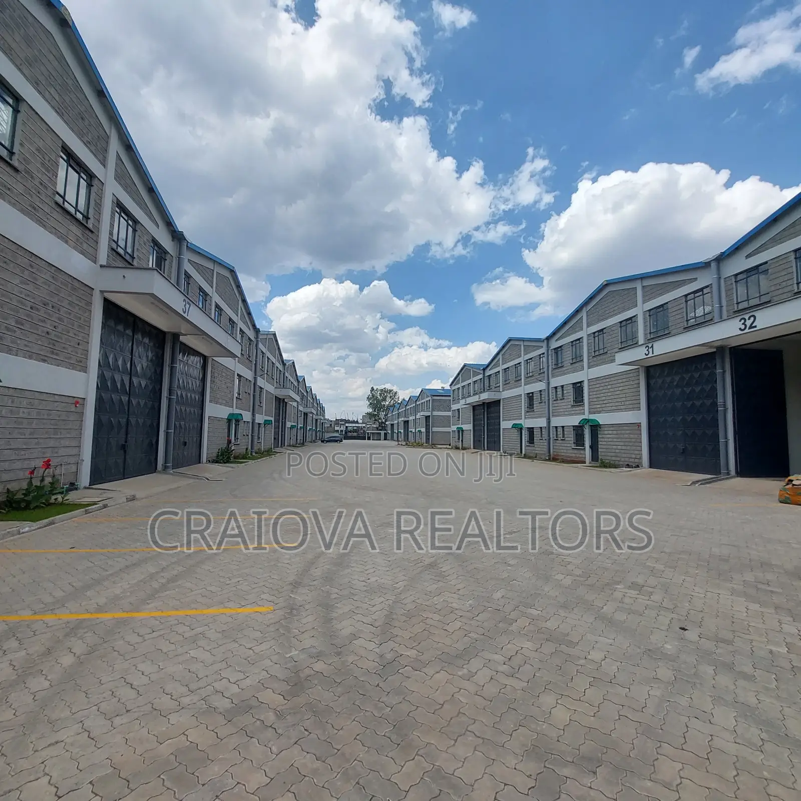 Godowns/ Warehouses in Babadogo