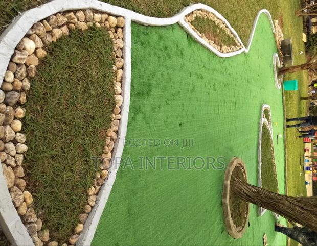 Outdoor Mini Golf Pitch Artificial Green Grass Carpets Rugs - main view