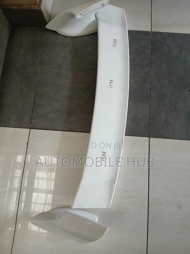 Aero Saloon Spoiler Sports Spoiler Universal in Cars
