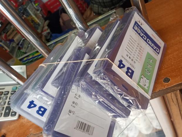 B4 Nametags +Lynards - main view