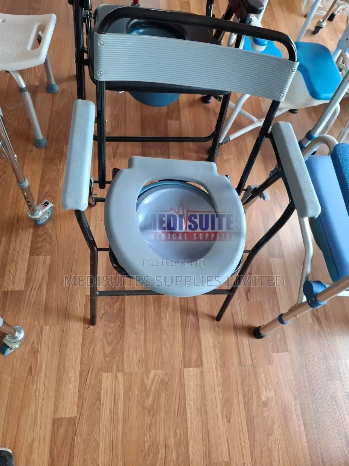 Foldable /Portable Commode Seat