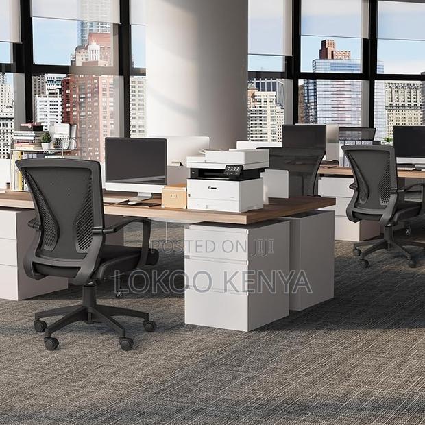 Office Chair: Ergonomic Breathable Mesh Office Chair - thumbnail 5