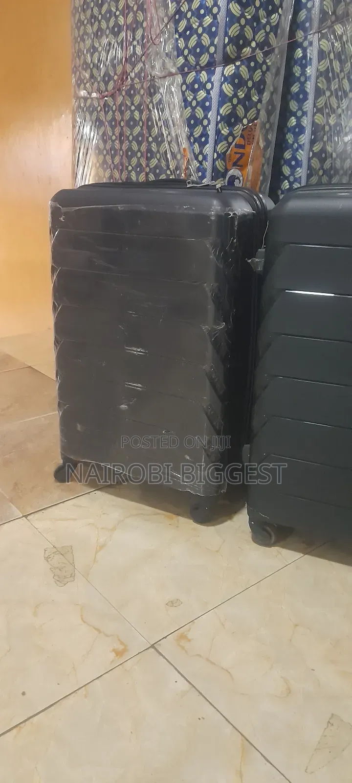 Rubber 3 in 1 Luxurious Best Suitcase