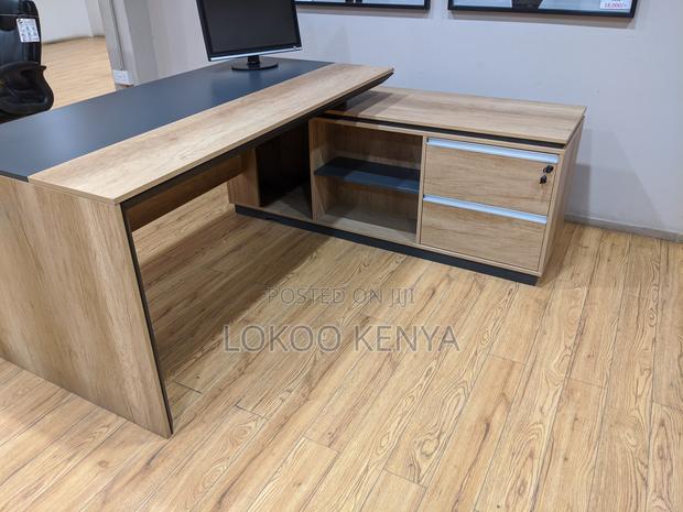 Office Desk: 1800mm Customized L-Fashioned Office Desk - thumbnail 5