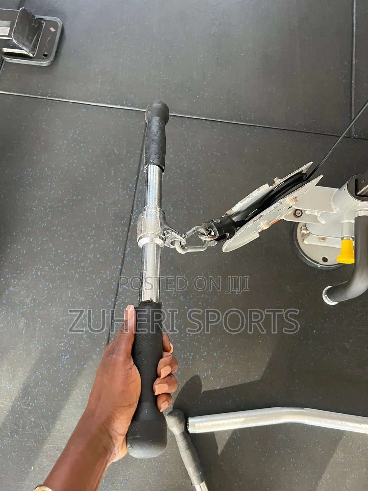 Straight Bar Pulley Attachment for Biceps and Triceps