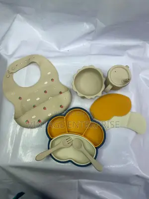 Silicon Set Baby Feeder"
