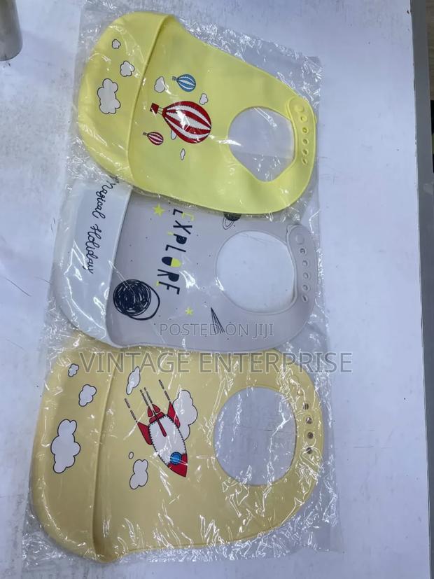 *Baby Feeder, Silicon Baby Feeder* - main view