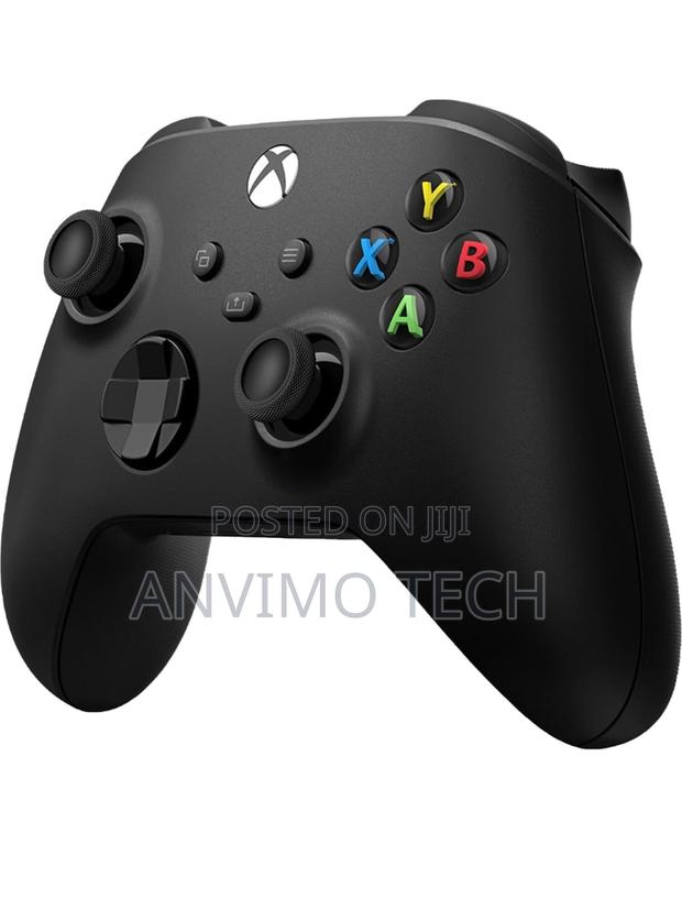 Xbox Core Wireless Gaming Controller – Carbon Black - main view