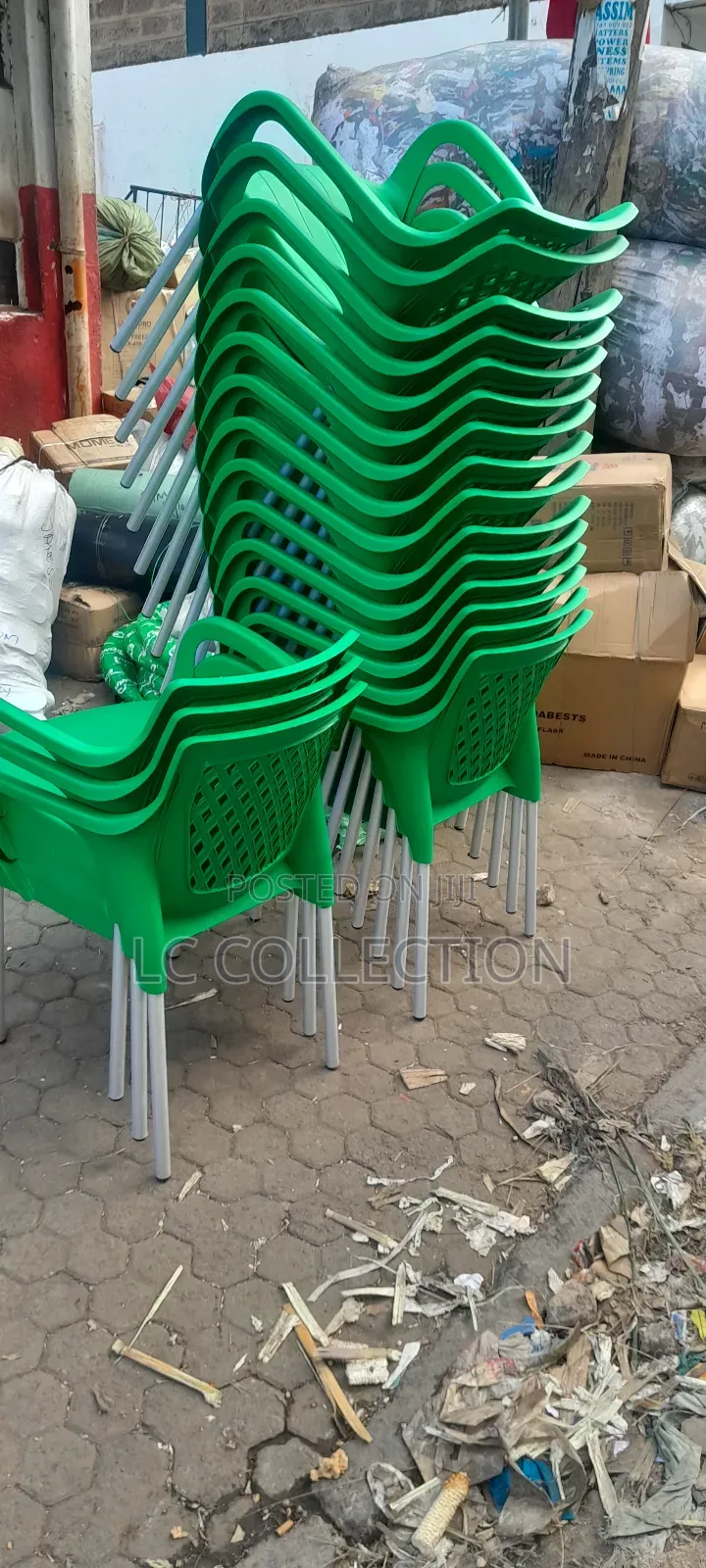 New Plastic Chairs With Metal Tubing Legs