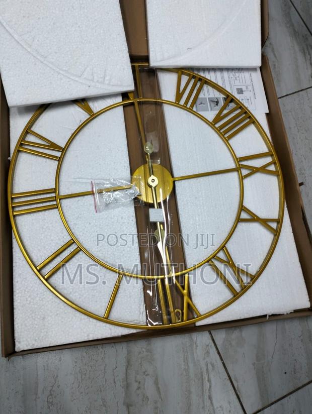 60cm Antique Roman Numerals Wall Clock* - thumbnail 2