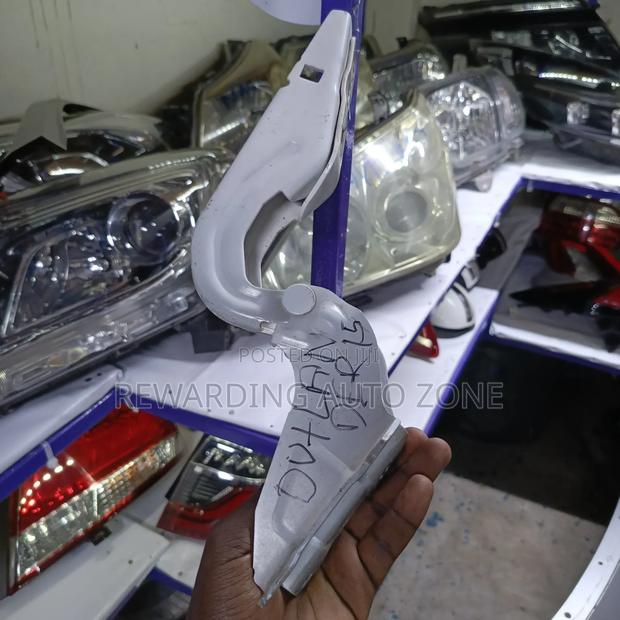 Outlander New Model Bonnet Hidges.