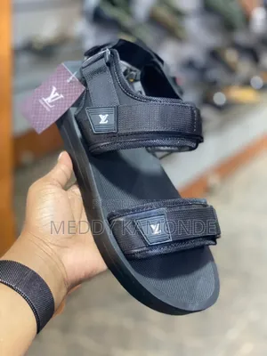 Louis Button Open Shoes