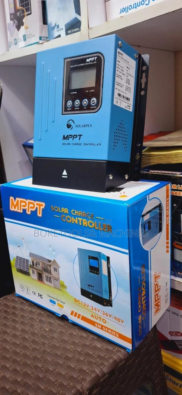 MPPT Charge Controller 30amps - main view
