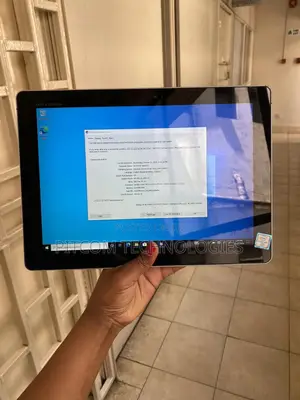 Laptop HP Elite X2 1012 8GB SSD 256GB