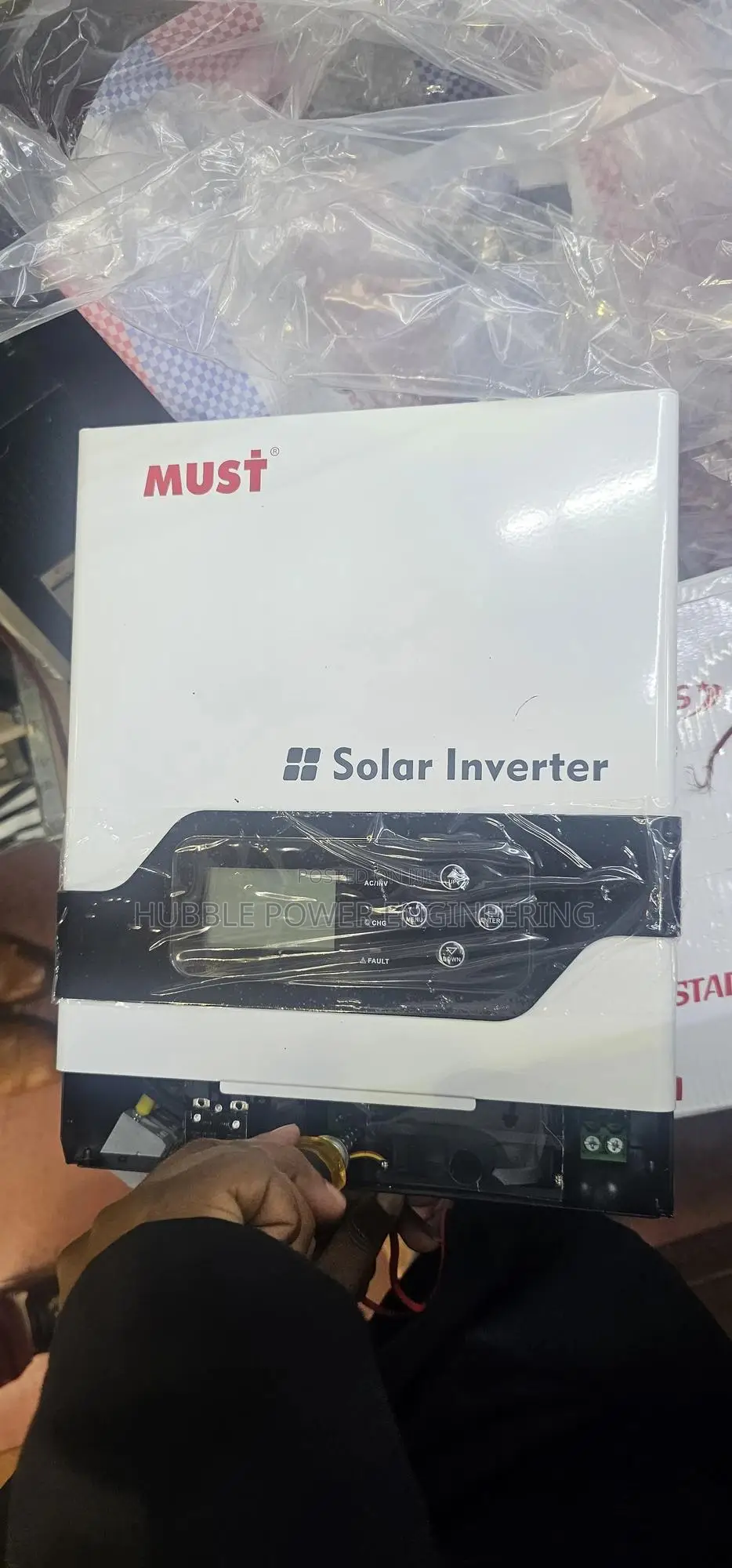1.5kva 12v Hybrid Inverter Must