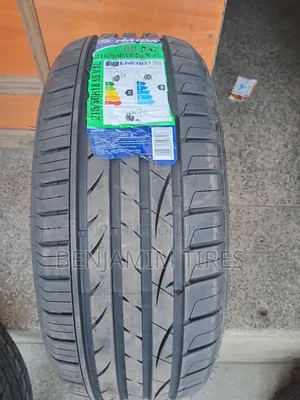 Haida Tires Sizes 215/50r18 Tubeless.