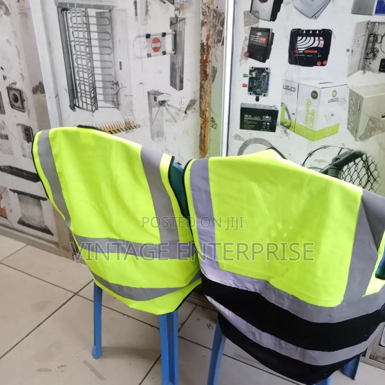 Reflector**Safety Reflector**