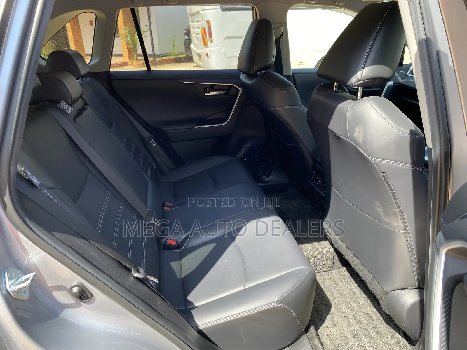Toyota RAV4 2019 Silver