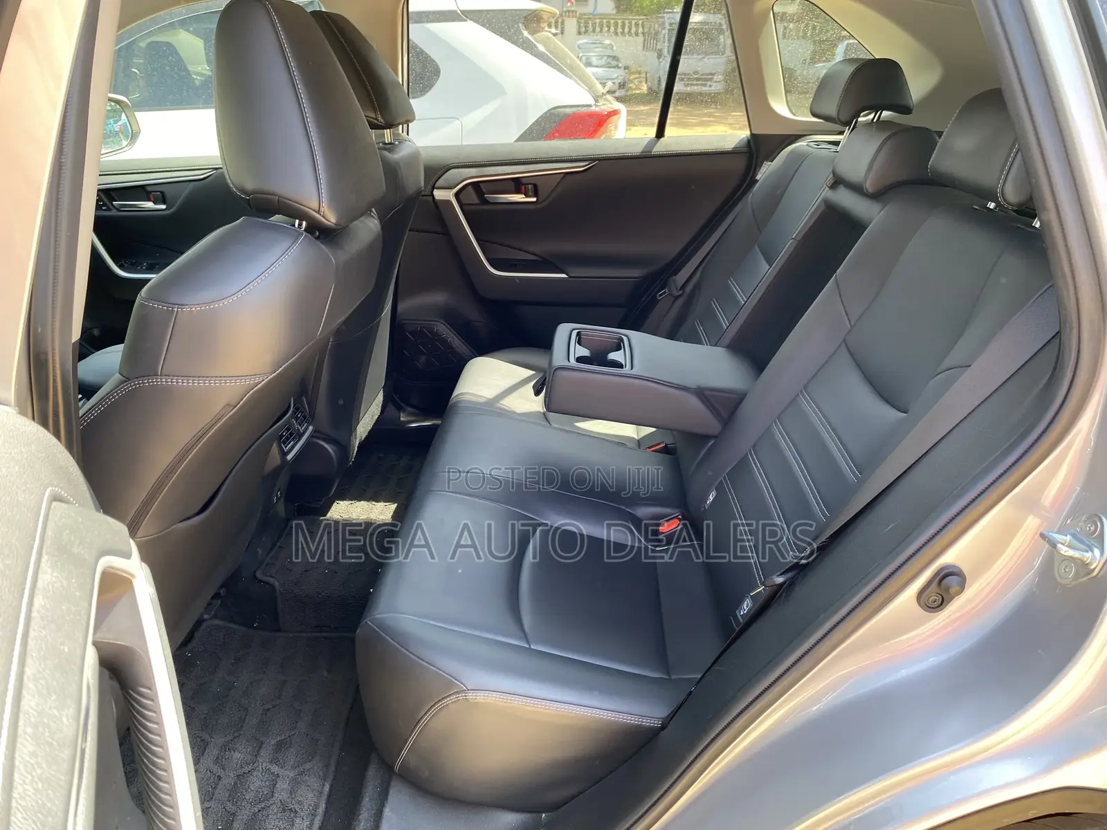 Toyota RAV4 2019 Silver