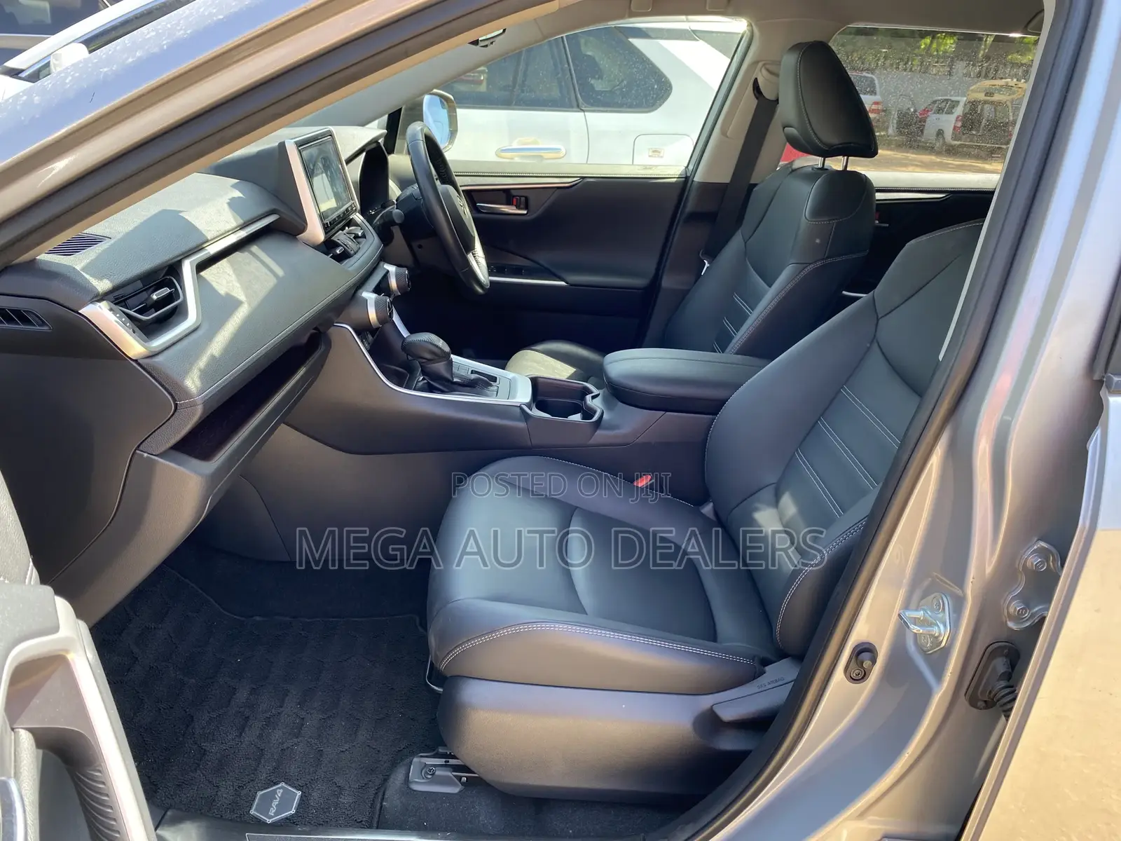 Toyota RAV4 2019 Silver
