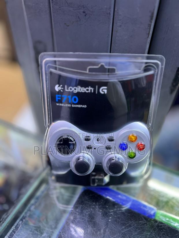 Logitech G F710 Wireless Gamepad - main view