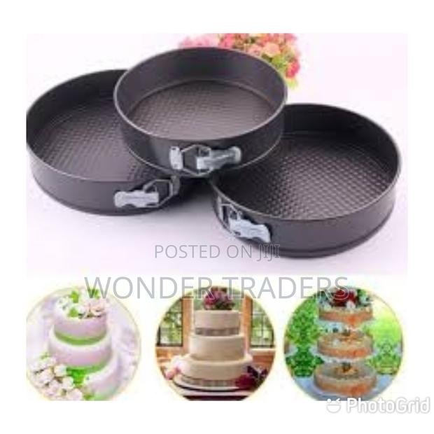 Cake Mould HEART/SQUARE/ ROUND - main view