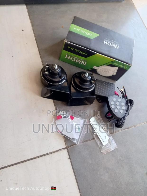 Melody Horn With Selector Buttons/ Mr Sogo Horn - main view