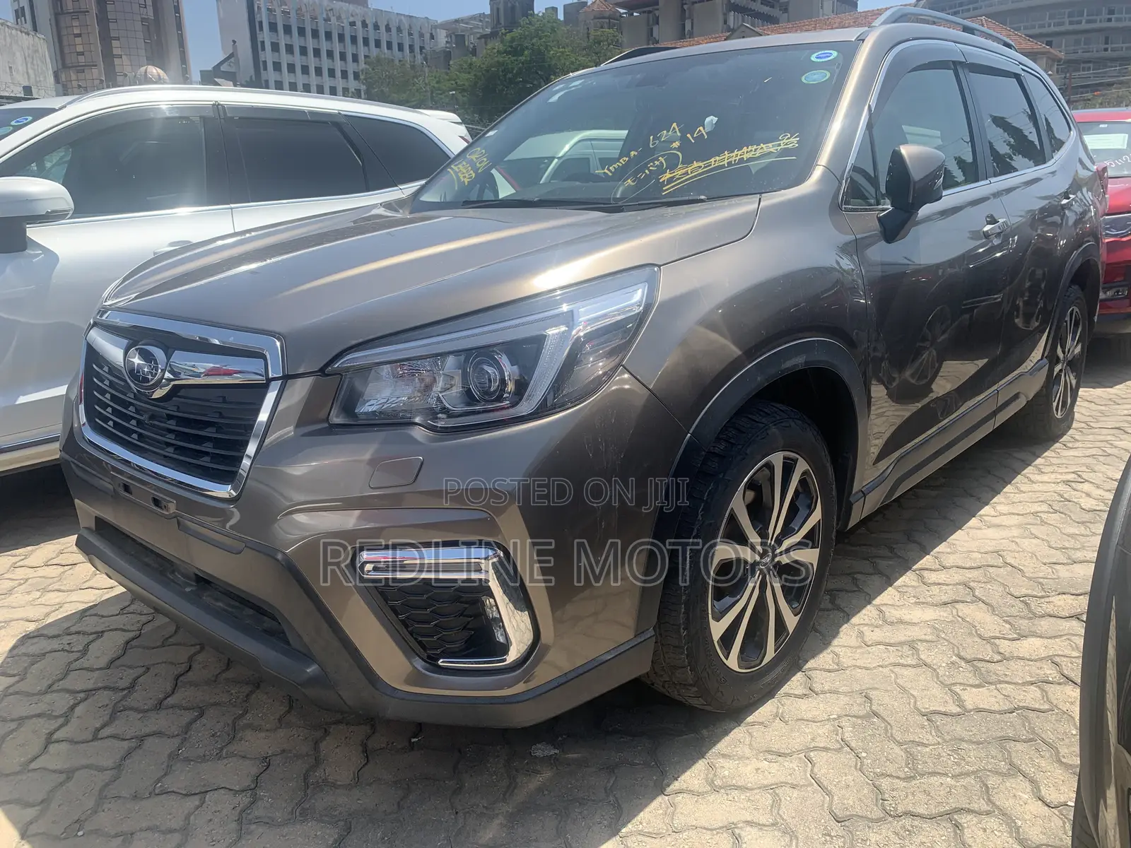Subaru Forester 2.5i Limited AWD 2018 Gold