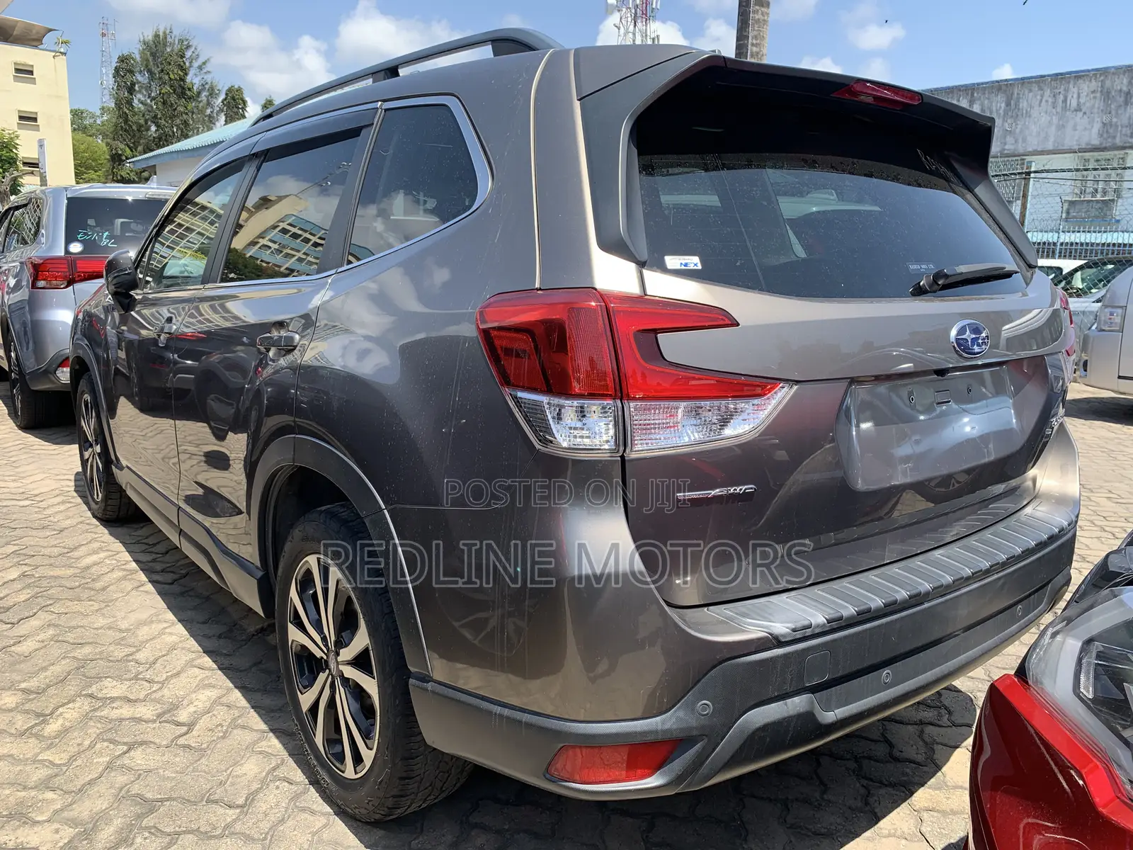 Subaru Forester 2.5i Limited AWD 2018 Gold