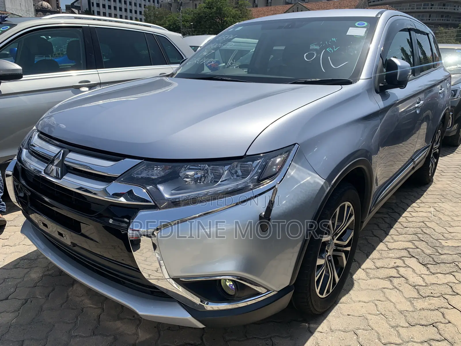 Mitsubishi Outlander SE AWC 2017 Silver