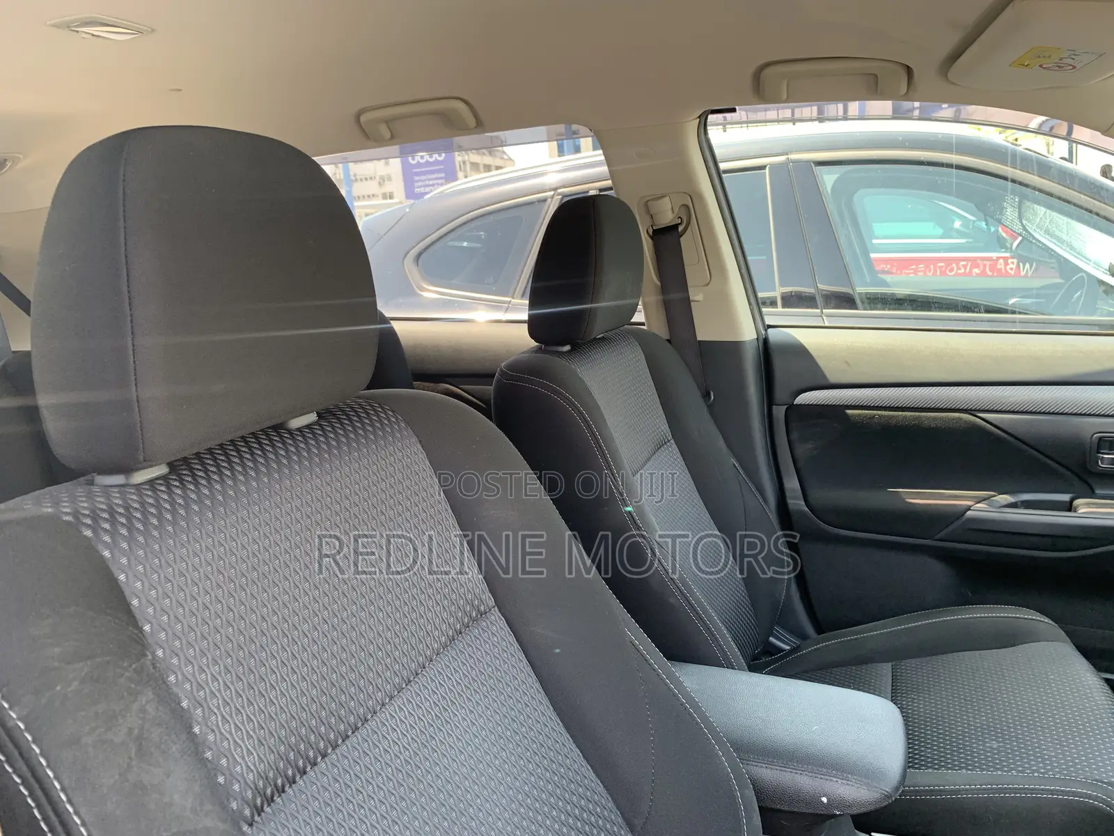 Mitsubishi Outlander SE AWC 2017 Silver