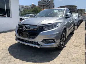 Honda Vezel 1.5 Hybrid 2WD 2018 Silver