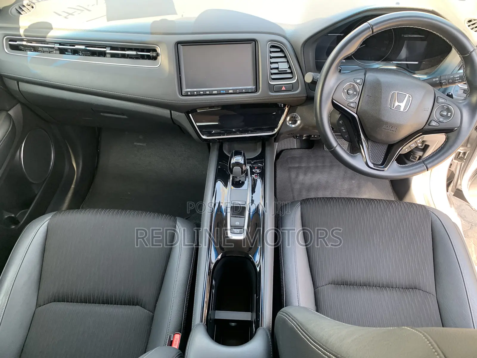 Honda Vezel 1.5 Hybrid 2WD 2018 Silver