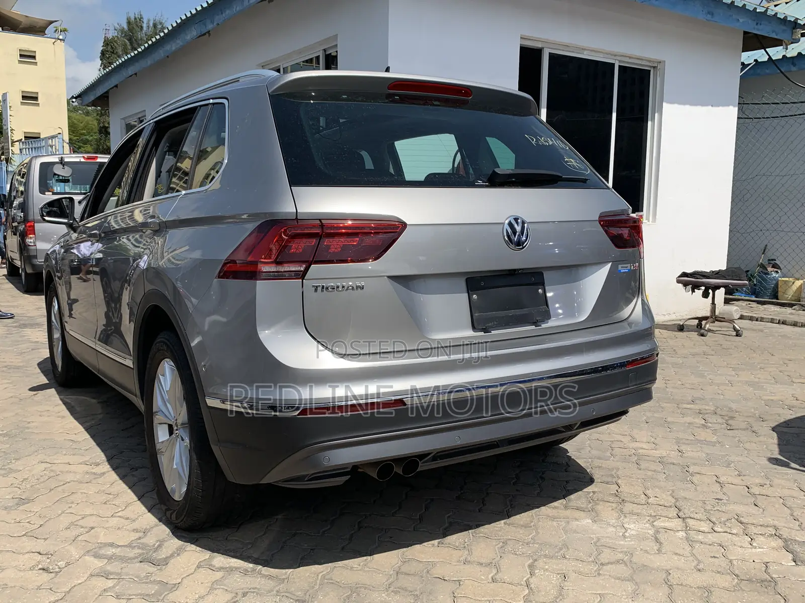 Volkswagen Tiguan 2018 Silver