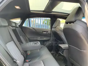 Toyota Harrier 2.5 Hybrid 4WD 2021 Black