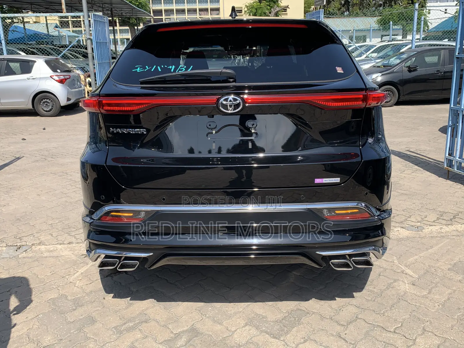 Toyota Harrier 2.5 Hybrid 4WD 2021 Black