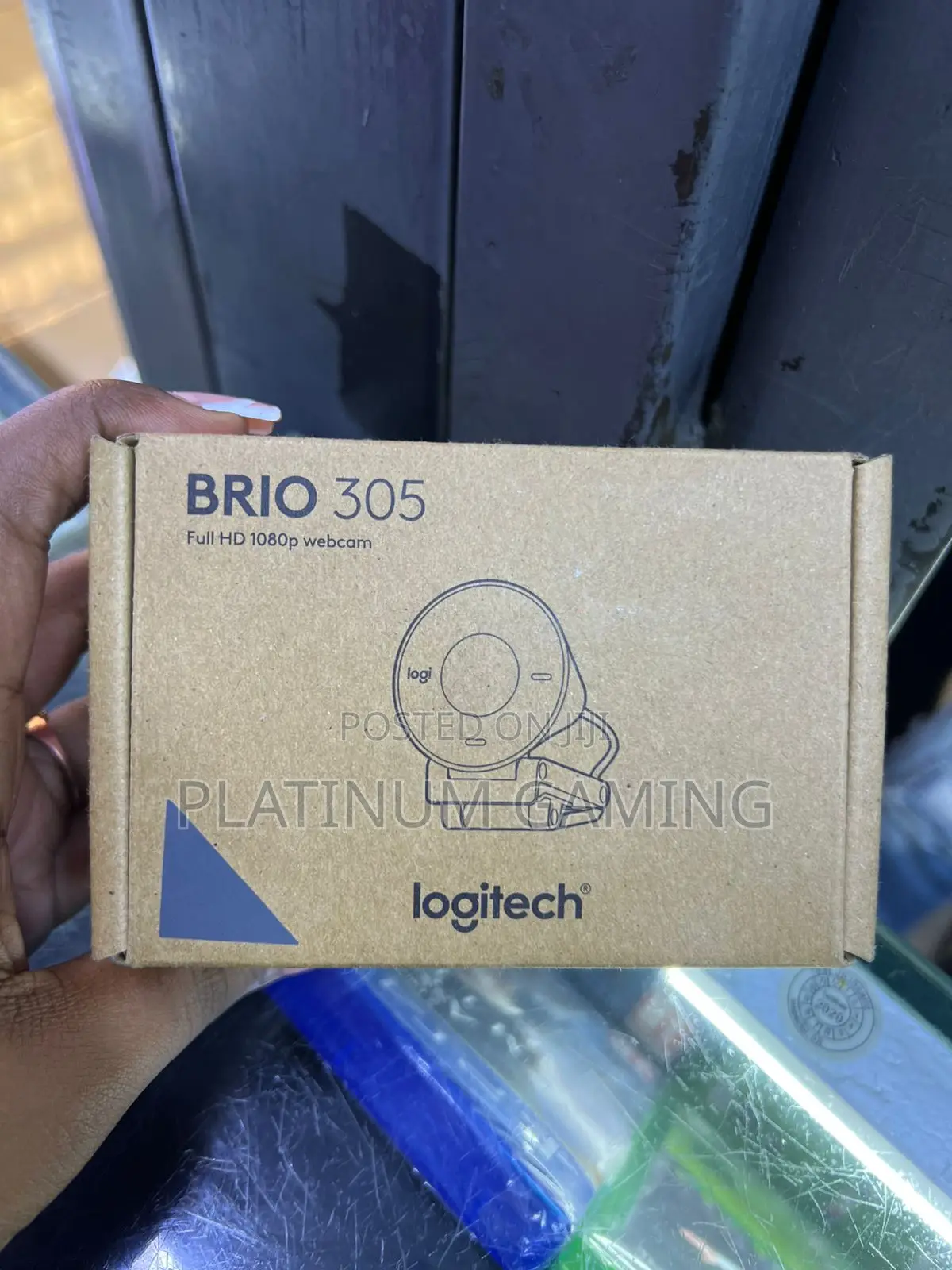 Logitech Brio 305 Full HD 1080P Webcam With Privacy Shutter