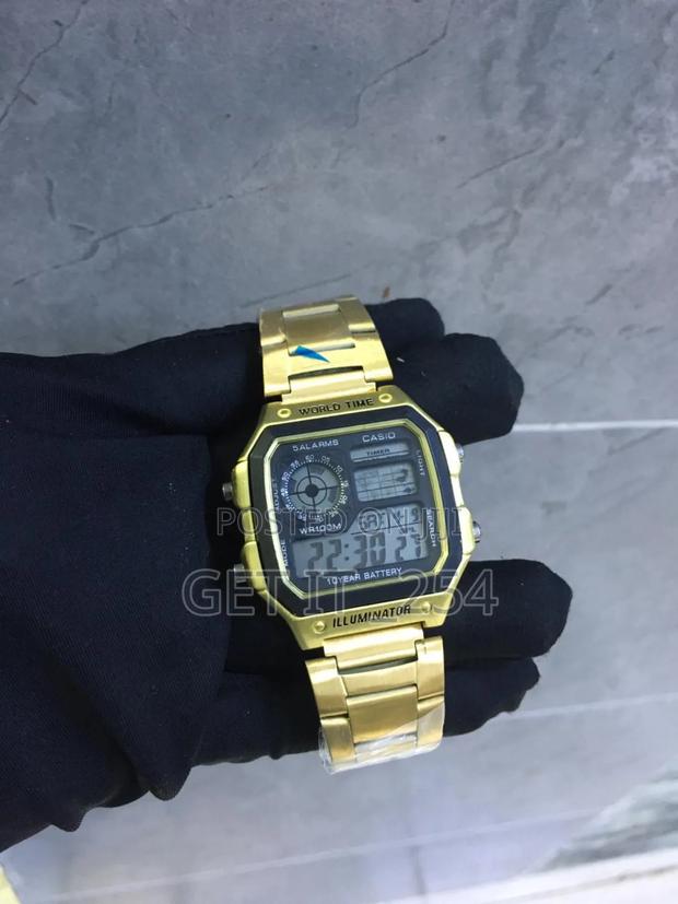 Casio Illuminator Digital-Date Display-Alarm - main view
