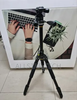 Heavy Duty Bower Camera Stand