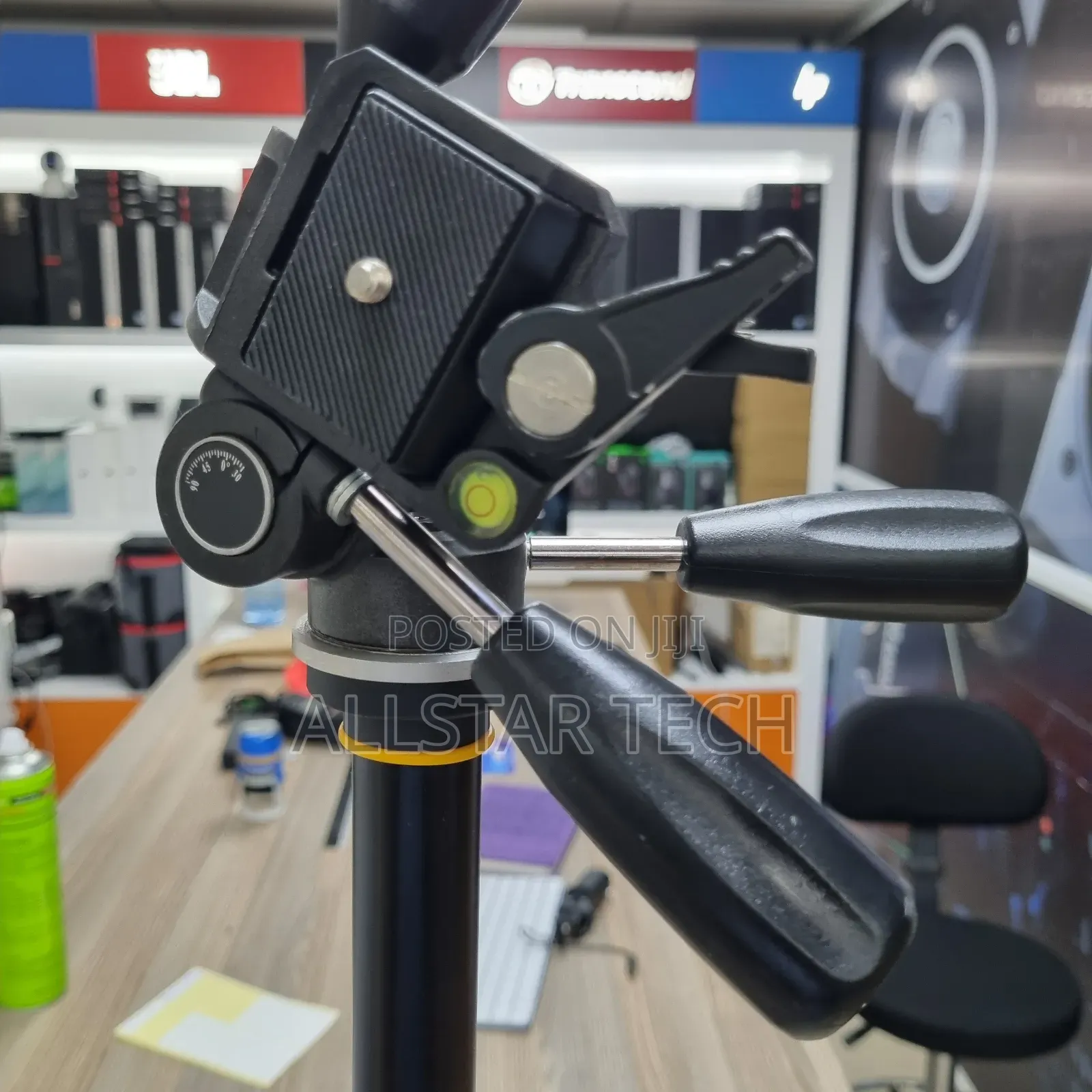 Heavy Duty Bower Camera Stand