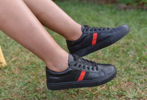 ! Restocked Classic Women Sneaker Sizes 37-41 - thumbnail 6