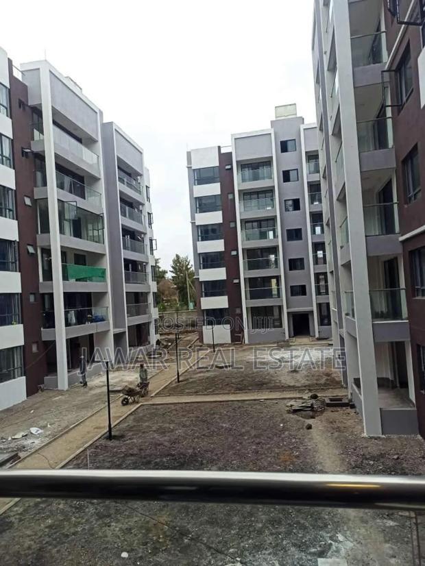 1bdrm Apartment in Mwananchi Road, Gateway Mall Area for sale