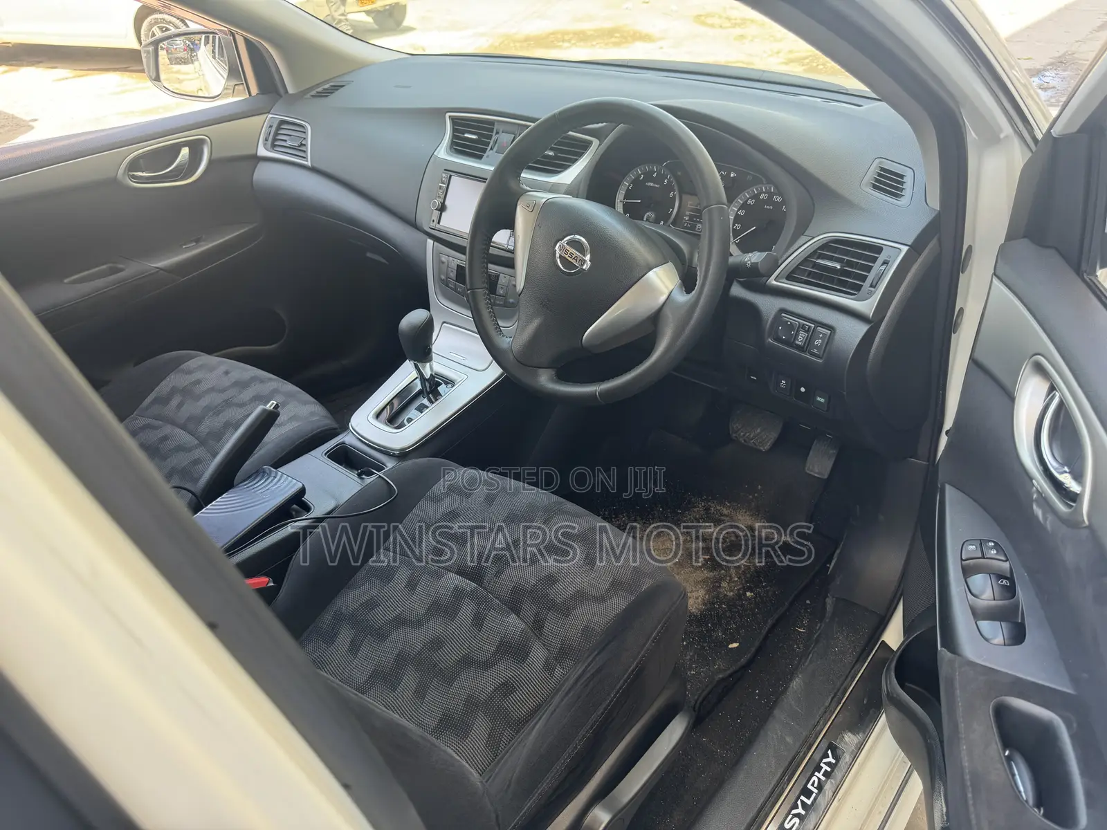 Nissan Bluebird 2018 White