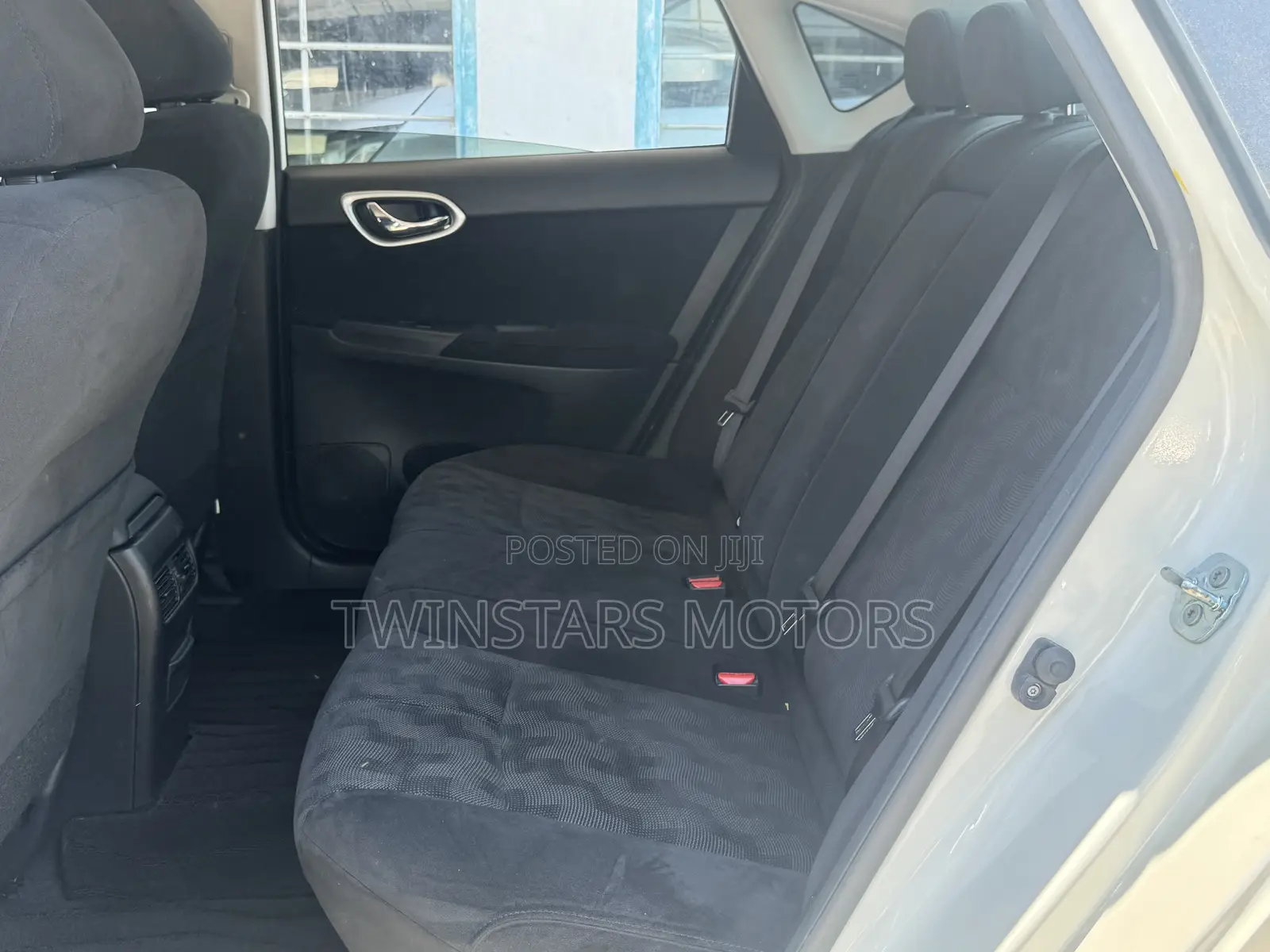 Nissan Bluebird 2018 White