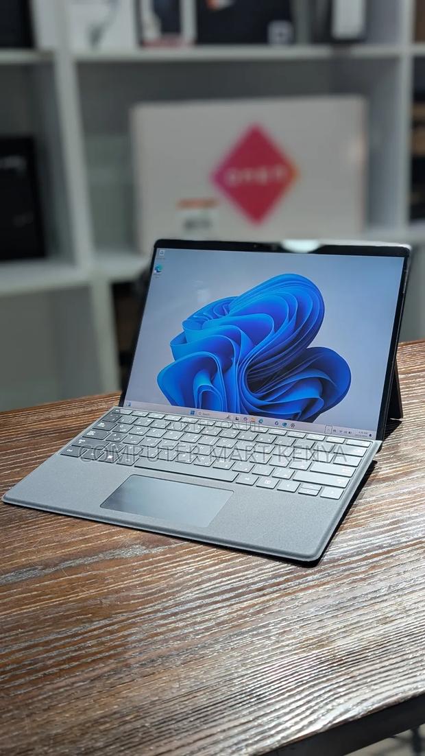 Laptop Microsoft Surface Pro 8 16GB Intel Core I7 SSD 512GB - thumbnail 2