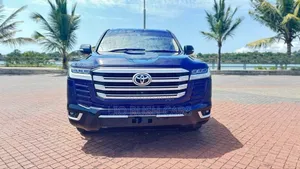 Toyota Land Cruiser 2023 Blue