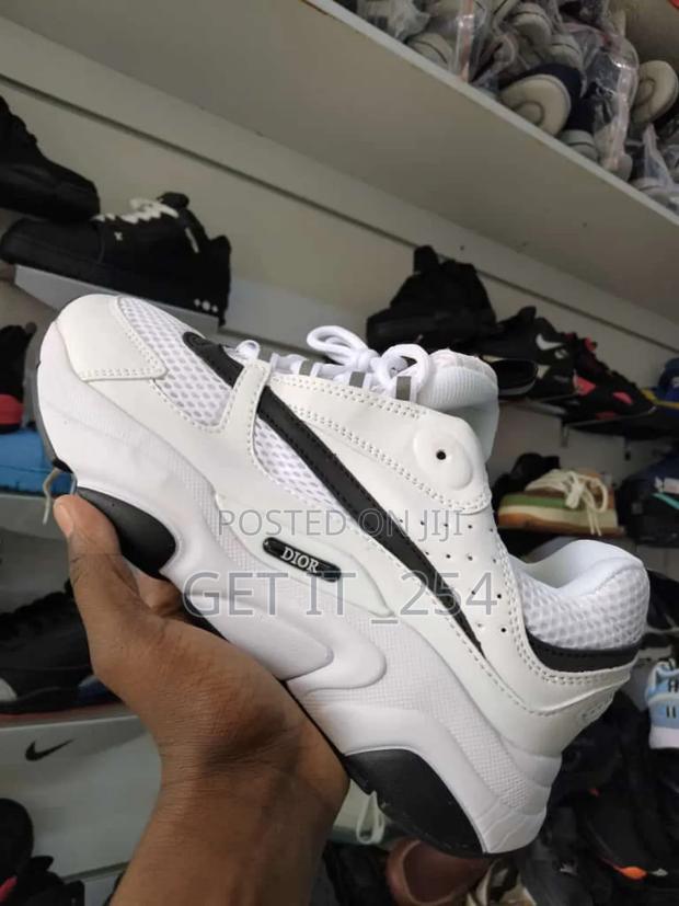 Dior Shoe Size 40-45 - thumbnail 2