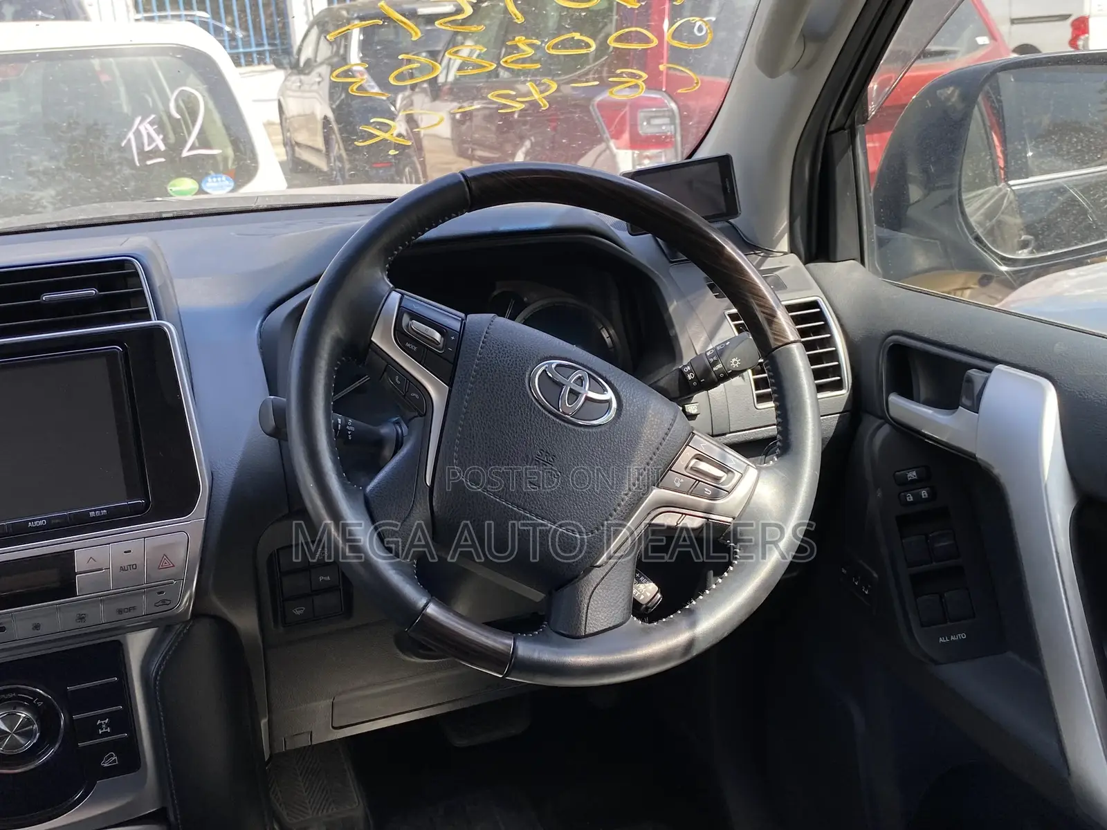 Toyota Land Cruiser Prado 2018 Black
