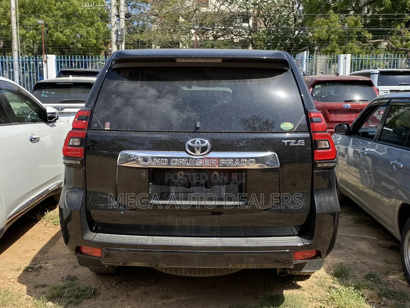 Toyota Land Cruiser Prado 2018 Black